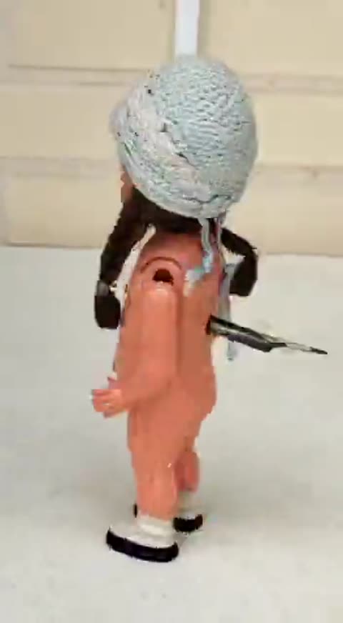 Muñeca caminante