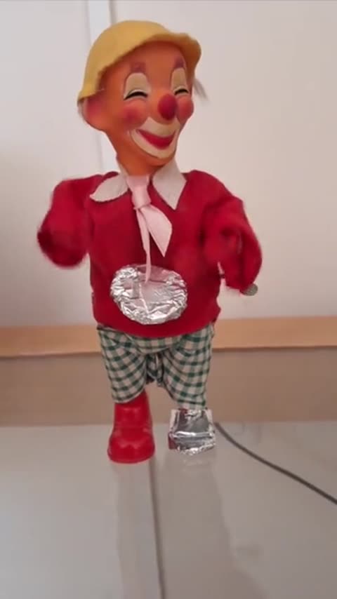 Payaso y tambor