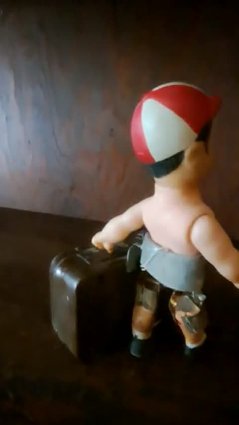 Viajero con maleta